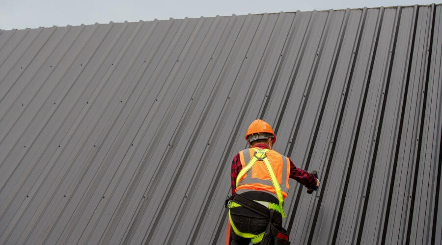 Expert Emergency Roof Repairs services in Lester, IA